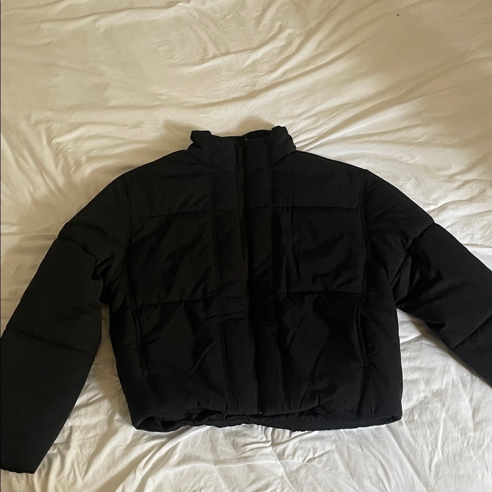 Travis Mathew Black Puffer Jacket